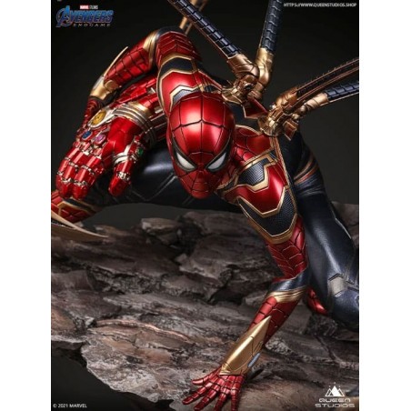 Figurina Avengers Endgame Iron Spider-Man Premium Version 51cm
